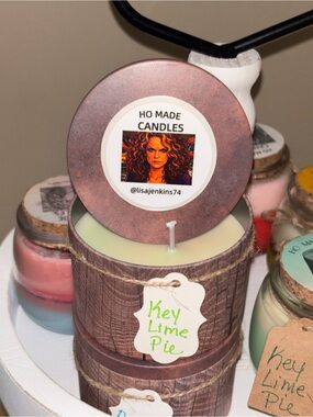 Key Lime pie Scented White Candle - Cream